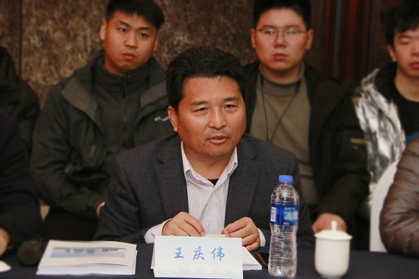博鱼网页版_博鱼（中国）副董事长王庆伟发表讲话.jpg